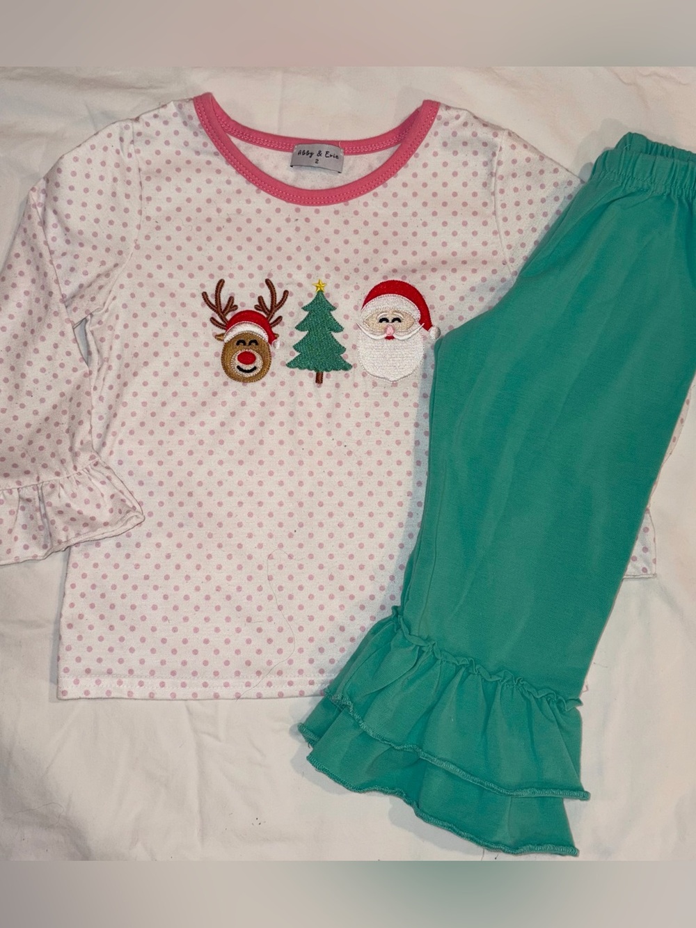 Abbie & Evie 2 pc pink and green adorable Christmas outfit sz 2 EUC